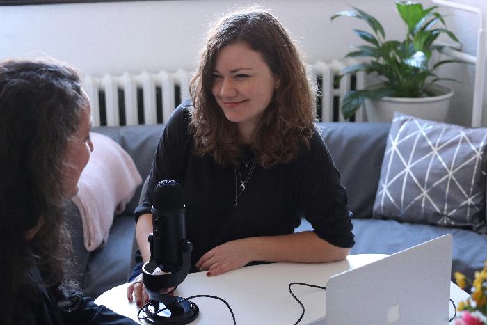 Interview_Background.jpg?v=1748876926